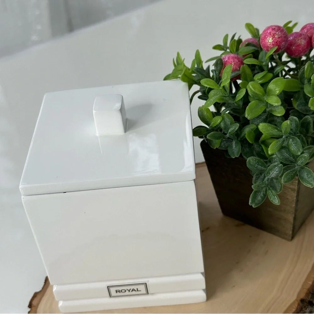 ROYAL multi purpose container BATHROOM VANITY any room storage WHITE with lid - Picture 2 of 8